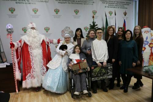 Директор филиала ЦОК АПК в РТ Татьяна Менеликиева приняла участие в акции «Елка желаний»