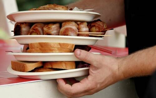 Микропластик в еде или лишние углеводы: что на самом деле угрожает нашему здоровью?