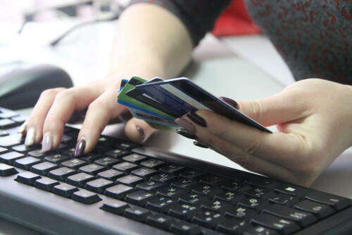 С 1 января 2026 года будет расширен список признаков, которые Центральный банк России считает свидетельством возможных мошеннических операций