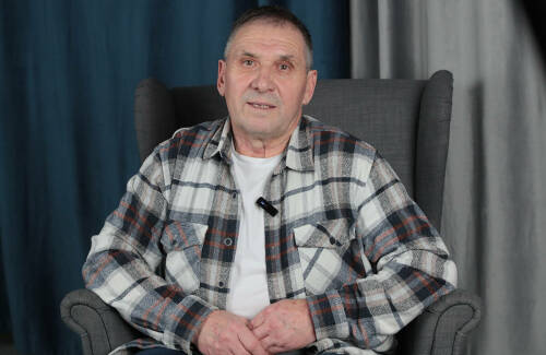 Герой мема про «нормальных ребят» Анас Салахов: «В День водителя все это видео присылают»