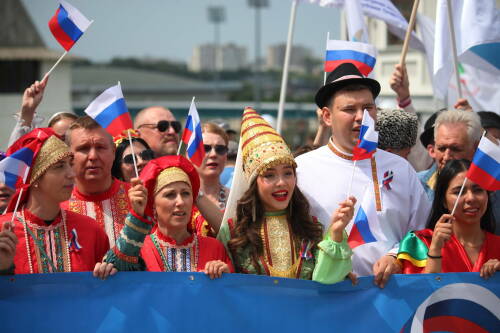 «У нас уникальная страна»: почему Путин объявил 2026-й Годом единства народов России