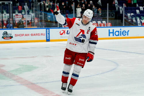 Нападающий &laquo;Торпедо&raquo; Владимир Ткачев оценил игру &laquo;Локомотива&raquo; в нынешнем сезоне КХЛ