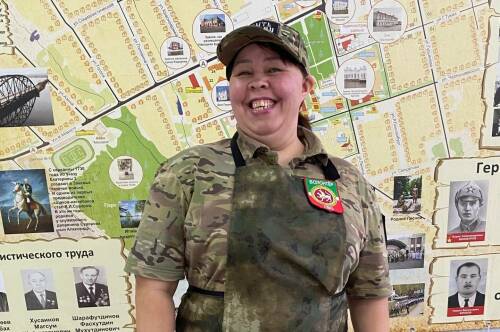 «Будем стоять до Победы»: мензелинка организовала мини-цех на дому для помощи СВО