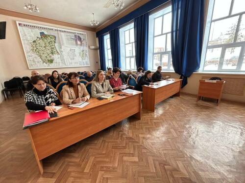 Глава Верхнего Услона поручил отремонтировать военные памятники к юбилею Победы