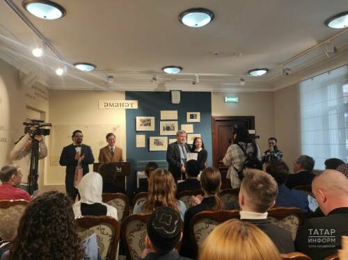 В Казани наградили лауреатов премии Шарифа Камала