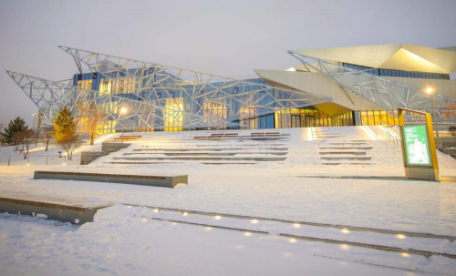 Традиции, кино, музыка: каким будет новый театр Камала