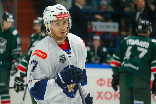 «Нефтяник» сегодня сразится с «Рязанью-ВДВ» на выезде