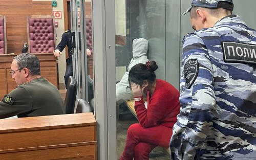 Отец организатора интим-притона: Сын говорил, что квартиру снимает для приезжих супругов