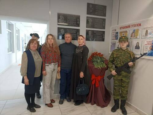 В Кукморе открыли две мемориальные доски участникам СВО