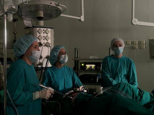 Врачи РКБ сделали жительнице Татарстана три операции за раз