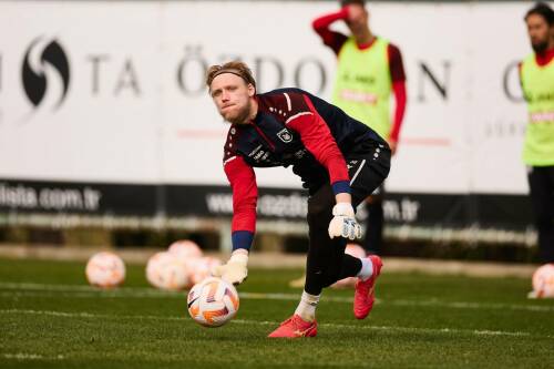 Евгений Ставер попал в окончательный состав на матчи сборной России