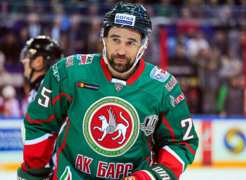 «Не хватает рабочей силы, люди уходят производить беспилотники». Данис Зарипов о «ЗаряДе»