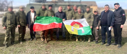 «Вместе мы непокоримая сила!»: глава Дрожжановского района доставил помощь на СВО