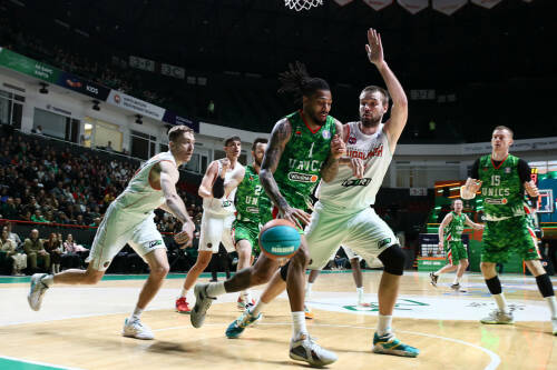 УНИКС сыграет с «Уралмашем» в Екатеринбурге в рамках Единой лиги ВТБ