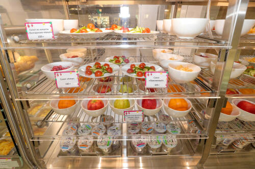 Департамент питания объяснил отсутствие свежих овощей в меню казанских школьников