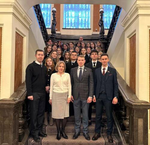 Член Генсовета «Единая Россия» Марсель Шарапов встретился с будущими юристами