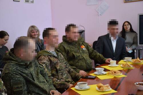 «За нами – страна»: боец Хасан из Нурлата награжден медалями на передовой