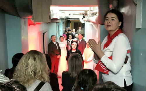 «Дом юности моей»: в Альметьевске зрителей иммерсивно погрузили в XX век