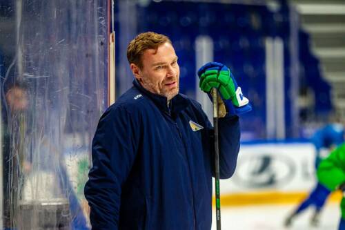 Виктор Козлов рассказал, как «Салават» должен действовать против «Спартака» в 1/4 КХЛ