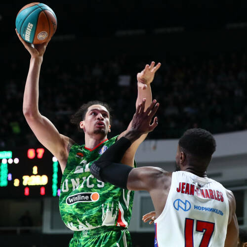 «Валенсия» интересуется центровым УНИКСа Бако