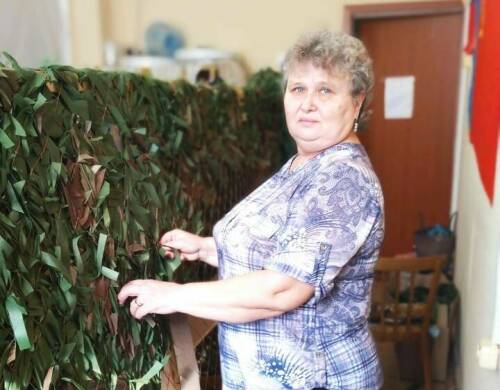 «СВОих не бросаем»: как волонтеры из Лениногорского района помогают фронту