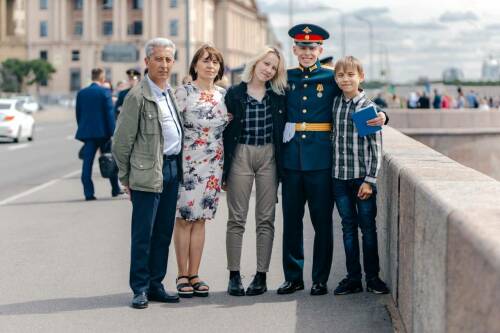 «Я там, где должен быть»: военный врач из Буинского района спасает жизни бойцов СВО