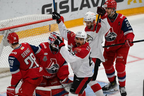 Кубок Гагарина: «Локо» сыграет с «Авангардом», «Салават» – со «Спартаком»