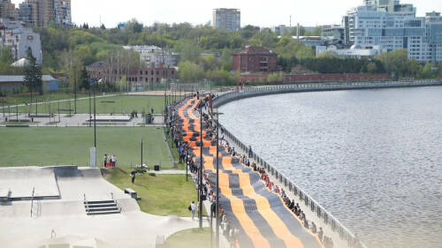 В Казани развернули самую большую Георгиевскую ленту в стране