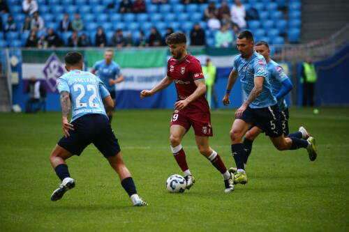 «Твой отец не свистнул бы там нарушения»: как «Рубин» вдесятером выгрыз ничью у «Крыльев»
