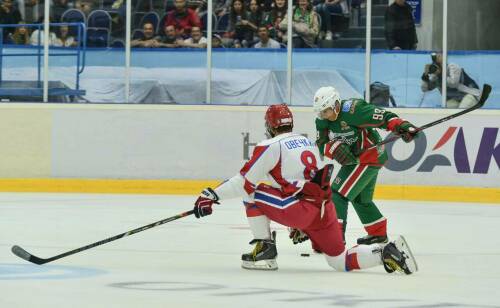 «Проверял лично»: Минниханов высоко оценил игру Овечкина