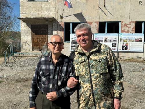 «Теперь бегает как молодой»: житель Лисичанска передал благодарность врачам Челнов