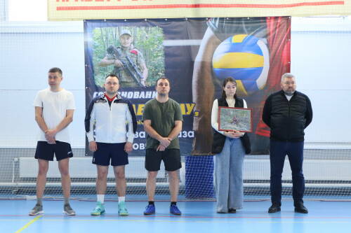 В Верхнем Услоне прошел турнир по волейболу, посвященный памяти героя СВО