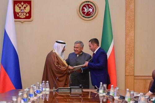 Рустам Минниханов и министр Катара обсудили развитие татарстано-катарского сотрудничества