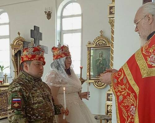 В Зеленодольске боец СВО обвенчался во время отпуска