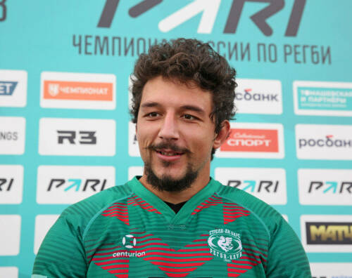 Нападающий «Стрелы-Ак Барс» Бурдин в тяжелом состоянии из-за травмы позвоночника