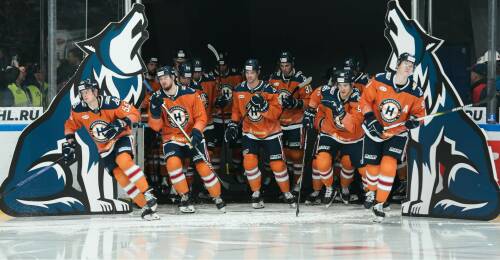 Старикам - нет, молодежи и Гришину - да: конструктор состава «Нефтехимика» в межсезонье