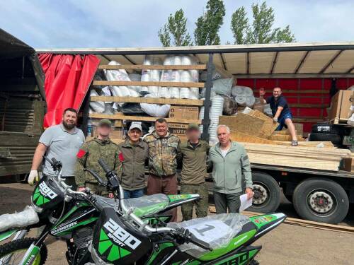 Глава Лаишевского района доставил технику и стройматериалы в зону СВО