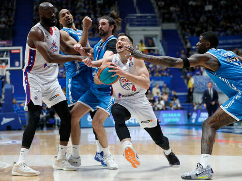 Паскуаль объяснил домашнее поражение «Зенита» от ЦСКА в игре финальной серии