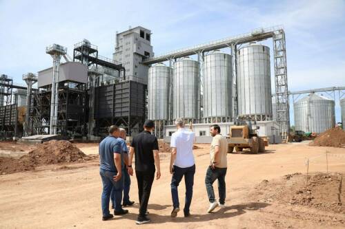 Свой первый рабочий день в Бугульме Дамир Фаттахов посвятил сельхозпредприятиям