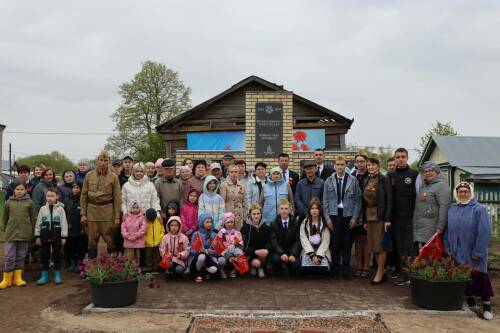 «Имена, высеченные в камне»: в селе Иске-Юрт в РТ открыли памятник 106 фронтовикам