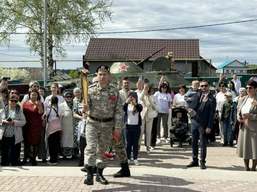 В селе Старые Уруссу Ютазинского района зажгли Вечный огонь