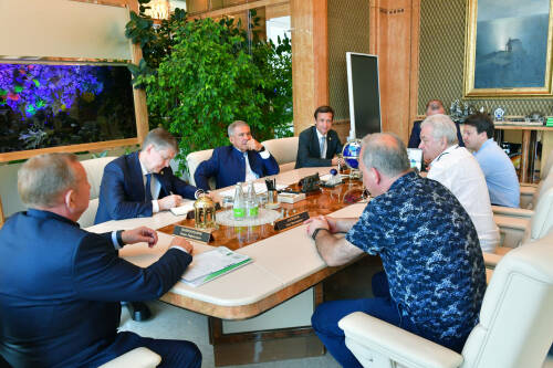 Минниханов обсудил работу потребкооперативов с главой совета Центросоюза