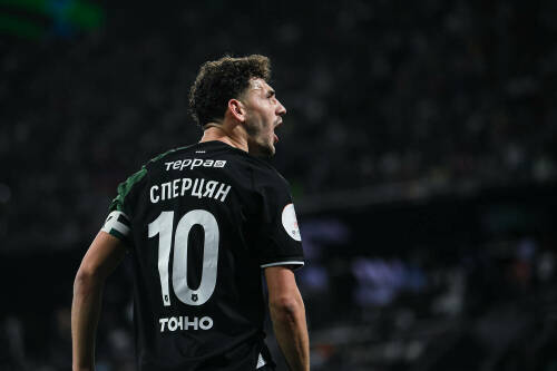 Стали известны чытыре европейских клуба, которые претендуют на Сперцяна