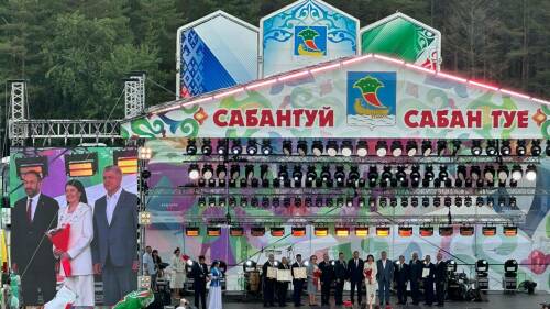 На Сабантуе в Челнах вручили государственные и ведомственные награды
