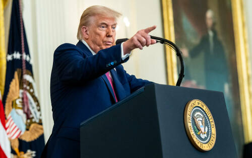 Падение Карлсона: Трамп после конфликта с Маском теряет еще одного верного соратника