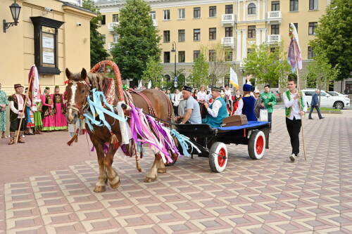 Депутаты Государственного Совета РТ поддержали традицию сбора подарков на Сабантуй