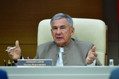 Рустам Минниханов назвал образование ключом к технологическому лидерству России