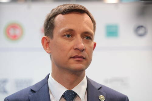 Айрат Хайруллин рассказал, что Татарстан первым протестирует национальный мессенджер