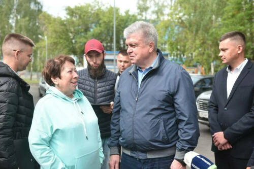 Партдесант «Единой России» проверил соцобъекты в Челнах и четырех районах Татарстана