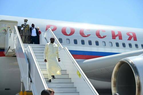 В Казань прибыл президент переходного периода Мали